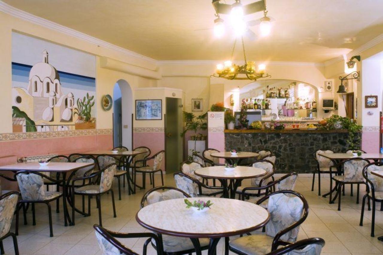 โรงแรมเจมมา Casamicciola Terme ภายนอก รูปภาพ