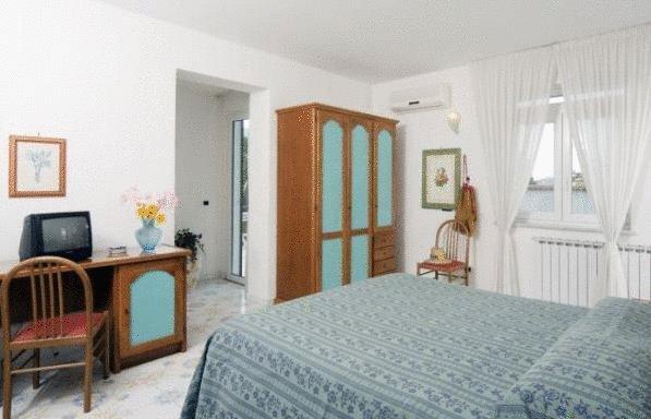 โรงแรมเจมมา Casamicciola Terme ห้อง รูปภาพ